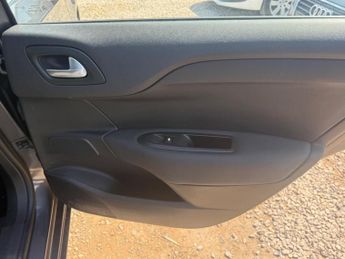 Citroen C4 1.2 PureTech Flair EAT6 Euro 6 (s/s) 5dr
