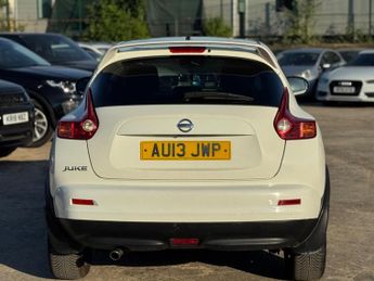 Nissan Juke 1.6 Acenta Premium CVT Euro 5 5dr