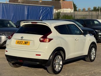 Nissan Juke 1.6 Acenta Premium CVT Euro 5 5dr