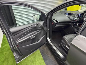 Ford Kuga 2.0 TDCi Titanium X Powershift AWD Euro 5 5dr