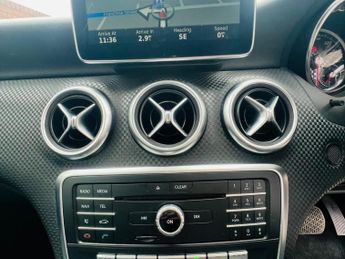 Mercedes-Benz A Class 2.1 A200d Sport (Premium) 7G-DCT Euro 6 (s/s) 5dr