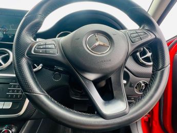 Mercedes-Benz A Class 2.1 A200d Sport (Premium) 7G-DCT Euro 6 (s/s) 5dr
