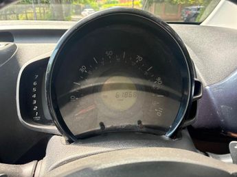 Toyota AYGO 1.0 VVT-i x-pression x-shift Euro 5 5dr Euro 5