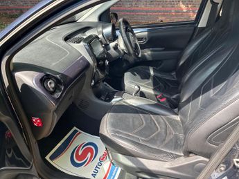 Toyota AYGO 1.0 VVT-i x-pression x-shift Euro 5 5dr Euro 5