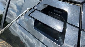 Toyota C-HR 1.8 VVT-h Design CVT Euro 6 (s/s) 5dr