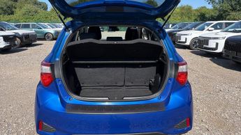 Toyota Yaris 1.5 VVT-h Design E-CVT Euro 6 (s/s) 5dr