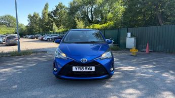 Toyota Yaris 1.5 VVT-h Design E-CVT Euro 6 (s/s) 5dr