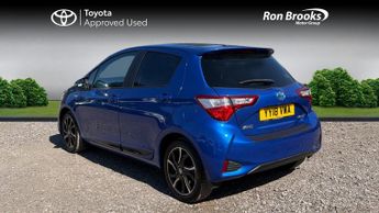 Toyota Yaris 1.5 VVT-h Design E-CVT Euro 6 (s/s) 5dr