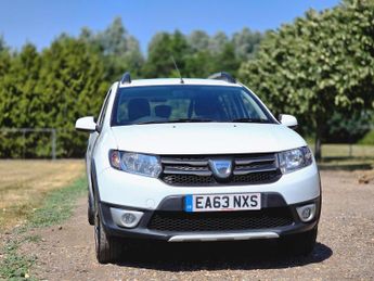 Dacia Sandero Stepway 0.9 TCe Laureate Euro 5 5dr