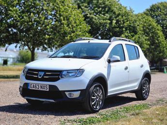 Dacia Sandero Stepway 0.9 TCe Laureate Euro 5 5dr