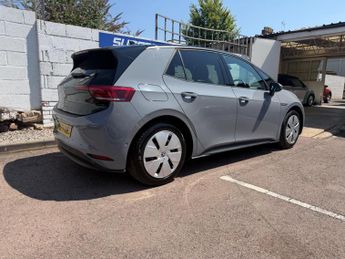 Volkswagen ID.3 Pro Performance 58kWh Life Auto 5dr