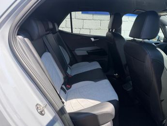 Volkswagen ID.3 Pro Performance 58kWh Life Auto 5dr