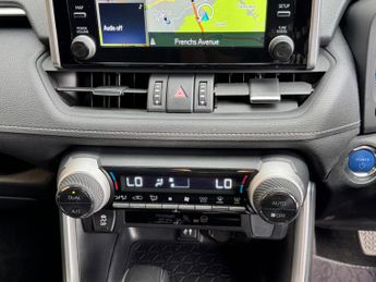 Toyota RAV4 2.5 VVT-h Design CVT 4WD Euro 6 (s/s) 5dr