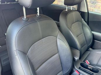 Kia Niro 1.6 GDi 2 DCT Euro 6 (s/s) 5dr