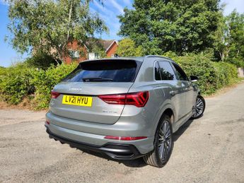 Audi Q3 1.5 TFSI CoD 35 S line S Tronic Euro 6 (s/s) 5dr