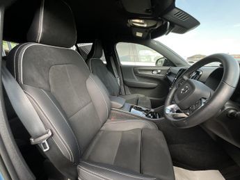 Volvo Xc40 + RECHARGE TWIN EV AWD