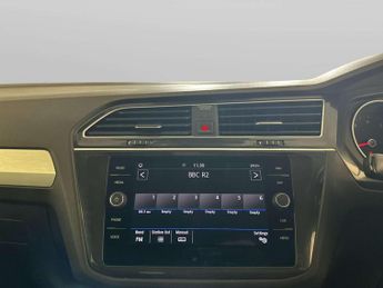Volkswagen Tiguan 1.5 TSI EVO Match SUV 5dr Petrol DSG Euro 6 (s/s) (150 ps)