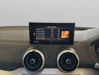 Audi Q2 1.5 TFSI CoD 35 S line SUV 5dr Petrol Manual Euro 6 (s/s) (150 p