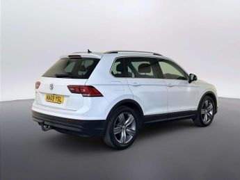 Volkswagen Tiguan 2.0 TDI Match SUV 5dr Diesel Manual Euro 6 (s/s) (150 ps)