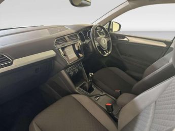 Volkswagen Tiguan 2.0 TDI Match SUV 5dr Diesel Manual Euro 6 (s/s) (150 ps)