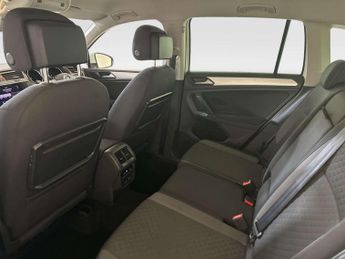 Volkswagen Tiguan 2.0 TDI Match SUV 5dr Diesel Manual Euro 6 (s/s) (150 ps)