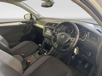 Volkswagen Tiguan 2.0 TDI Match SUV 5dr Diesel Manual Euro 6 (s/s) (150 ps)
