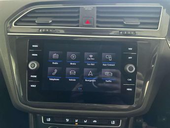 Volkswagen Tiguan 2.0 TDI Match SUV 5dr Diesel Manual Euro 6 (s/s) (150 ps)