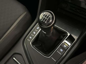 Volkswagen Tiguan 2.0 TDI Match SUV 5dr Diesel Manual Euro 6 (s/s) (150 ps)