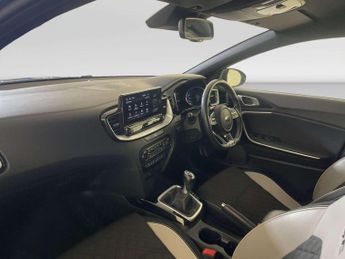Kia Ceed 1.6 CRDi GT-Line Hatchback 5dr Diesel Manual Euro 6 (s/s) (134 b