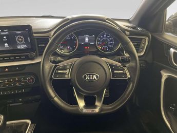 Kia Ceed 1.6 CRDi GT-Line Hatchback 5dr Diesel Manual Euro 6 (s/s) (134 b