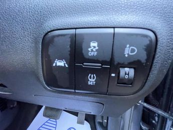 Hyundai i10 1.0 SE Connect Hatchback 5dr Petrol Auto Euro 6 (s/s) (67 ps)