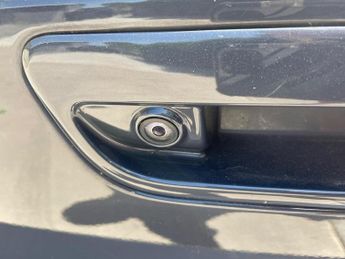 Hyundai i10 1.0 SE Connect Hatchback 5dr Petrol Auto Euro 6 (s/s) (67 ps)