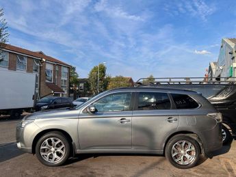 Mitsubishi Outlander 2.0 GX4hs 4Work 4x4 5dr