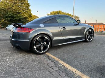 Audi TT 2.0 TFSI Black Edition S Tronic Euro 5 (s/s) 3dr