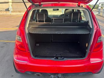 Mercedes-Benz A Class 1.5 A160 BlueEfficiency Avantgarde SE 5dr