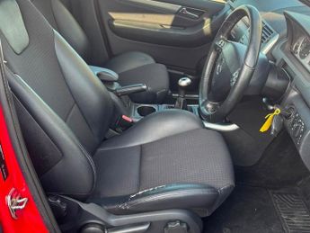 Mercedes-Benz A Class 1.5 A160 BlueEfficiency Avantgarde SE 5dr