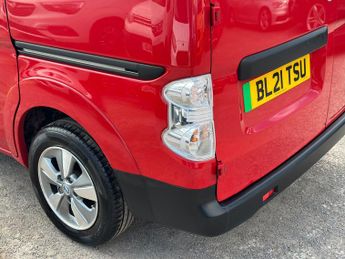 Nissan e-NV200 40kWh Tekna Auto SWB 5dr (Quick Charge)