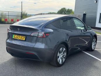 Tesla Model Y Auto RWD 5dr