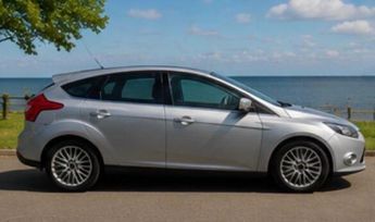 Ford Focus 1.6 Zetec Powershift Euro 5 5dr