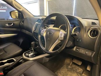 Nissan Navara 2.3 dCi Tekna Auto 4WD Euro 6 4dr