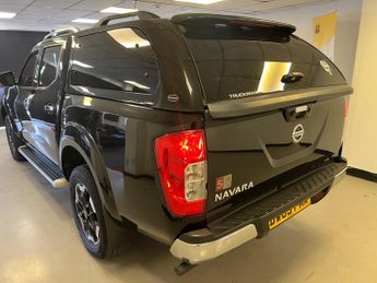 Nissan Navara 2.3 dCi Tekna Auto 4WD Euro 6 4dr