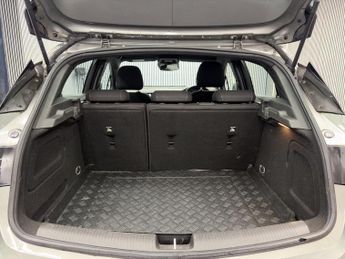 Vauxhall Astra 1.4i Turbo SRi Nav Euro 6 5dr