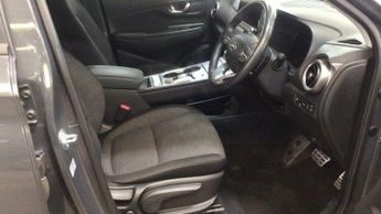 Hyundai KONA 64kWh Premium Auto 5dr (10.5kW Charger)
