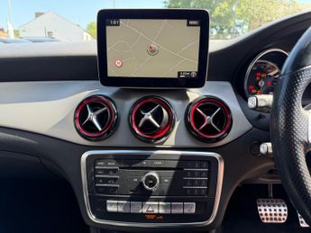 Mercedes-Benz CLA 2.0 CLA250 AMG Shooting Brake 7G-DCT 4MATIC Euro 6 (s/s) 5dr