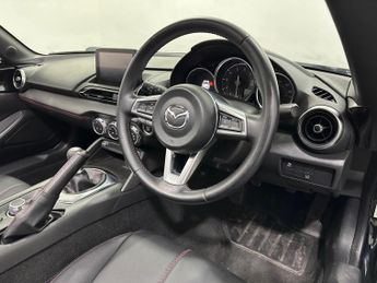 Mazda MX-5 RF 1.5 SKYACTIV-G Sport Nav Euro 6 2dr
