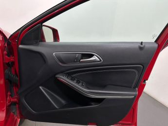 Mercedes-Benz A Class 2.1 A200 CDI Sport 7G-DCT Euro 6 (s/s) 5dr