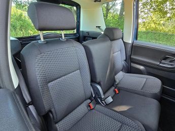 Skoda Roomster 1.2 TSI SE MPV 5dr Petrol DSG Euro 5 (105 ps)
