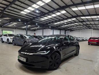 Tesla Model 3 Long Range Auto RWD 4dr