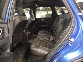 Volvo XC60 2.0h T8 Twin Engine 10.4kWh R-Design Auto AWD Euro 6 (s/s) 5dr