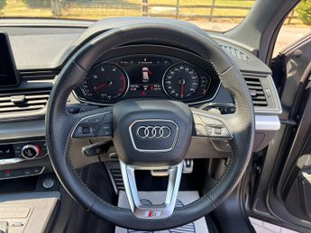 Audi Q5 2.0 TDI S line S Tronic quattro Euro 6 (s/s) 5dr